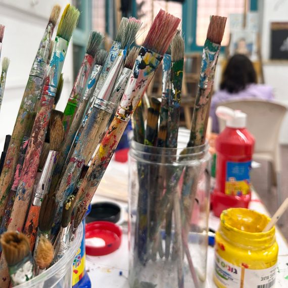 מרכז ג׳ינוגלי